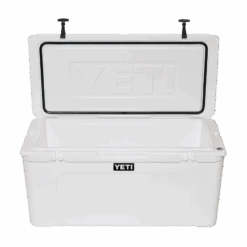 YETI "Tundra" 125 Hard Cooler 2 YETI "Tundra" 125 Hard Cooler -Traeger Pellet Grills 170545 YETI Tundra 125W O 2400x2400 B 1