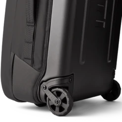 YETI "Crossroads" Luggage 29" -Traeger Pellet Grills 210254 Site Primary B Bags 29 Luggage Black Detail 00578 B 2400x2400 1