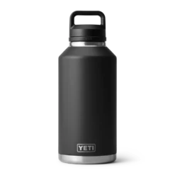 YETI "Rambler" 64oz Bottle -Traeger Pellet Grills Drinkware BottleChug 64oz Black Studio PrimaryB d070a2c3 c081 4394 90a0 8ba93471fecf