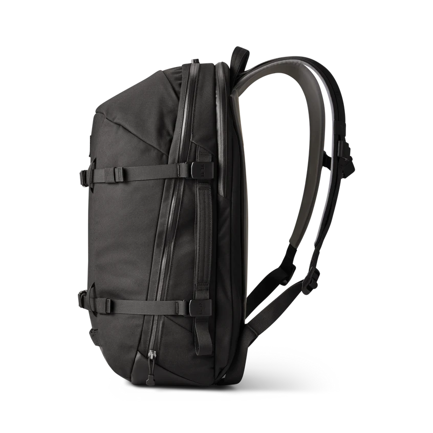 YETI "Crossroads" Backpack 27L YETI "Crossroads" Backpack 27L -Traeger Pellet Grills W Bags 27L Bkpk Black Side 00328 B png