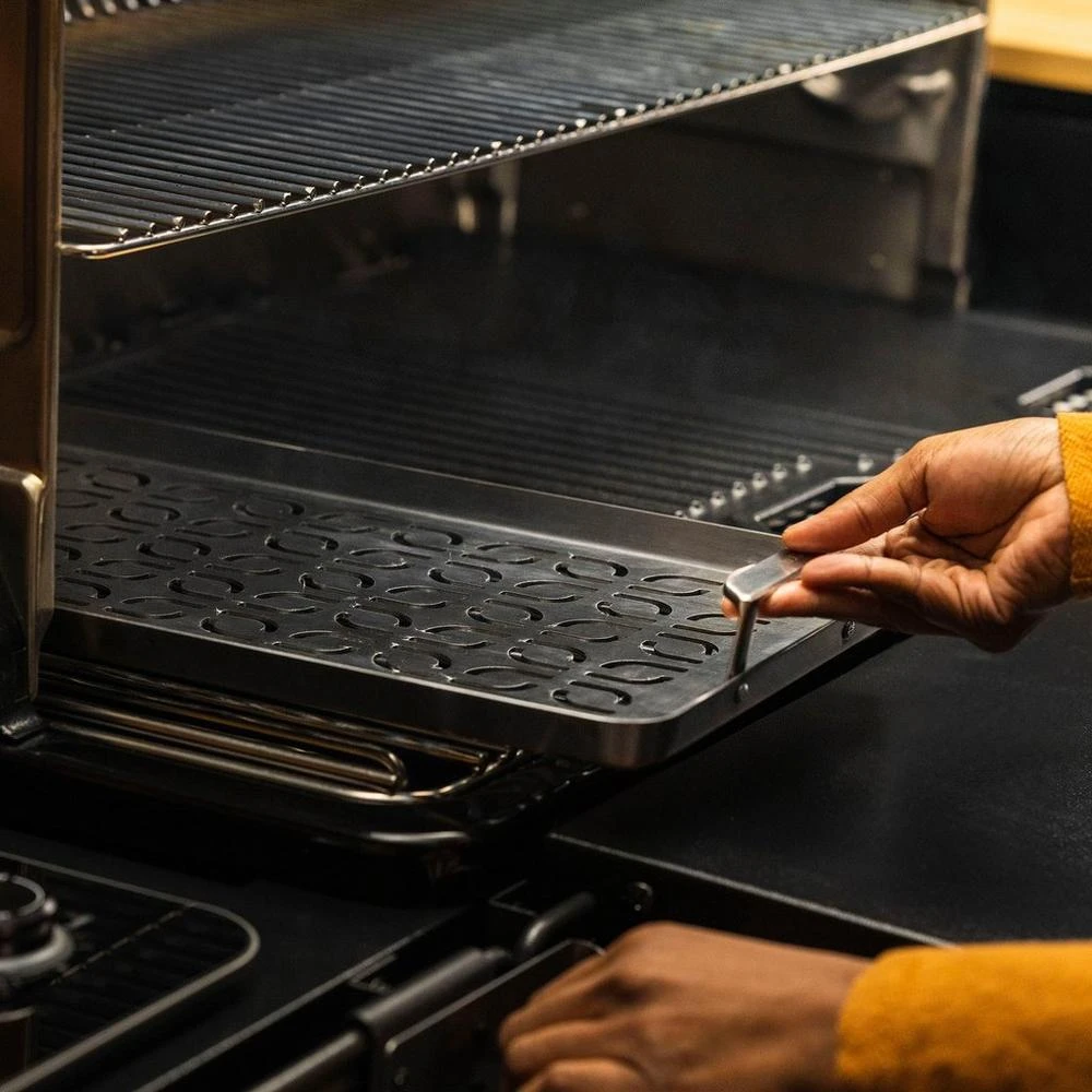 Traeger "ModiFIRE Fish & Veggie Stainless Steel Grill Tray" Traeger "ModiFIRE Fish & Veggie Stainless Steel Grill Tray" -Traeger Pellet Grills traeger modifire fish veggie tray lifestlye 1